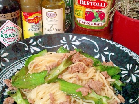 うりずん豆入り・タイ風そぼろ焼きそば☆